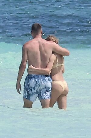 Taylor Swift leaked photo #526