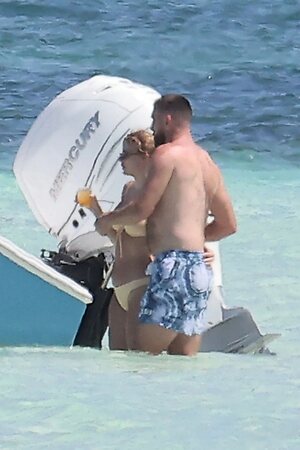 Taylor Swift leaked photo #527