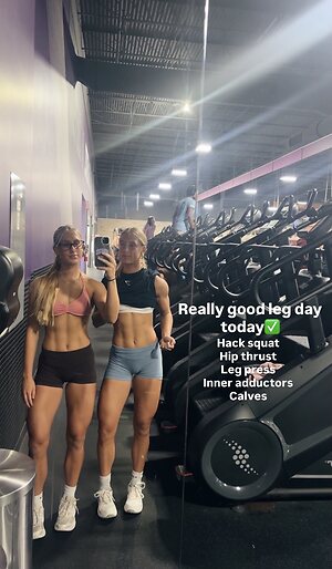 Taylor Twins leaked photo #34