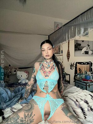 Taylor White Nude Leaked Photo #26