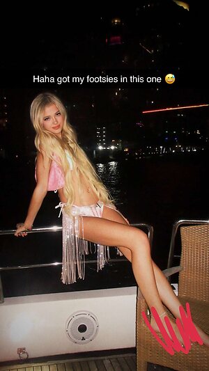 taylormaexo19 leaked photo #20