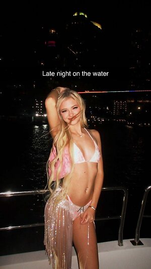 taylormaexo19 leaked photo #26