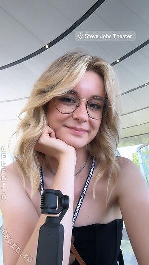 tech_like_vera Nude Leaked Photo #7