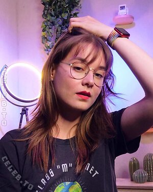 tech_like_vera Nude Leaked Photo #10