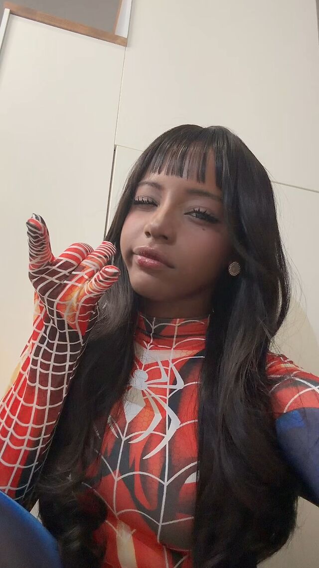 Teenieshe leaked photos