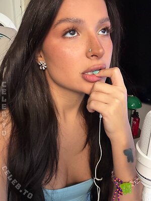 Tenderlybae Nude Leaked Photo #9