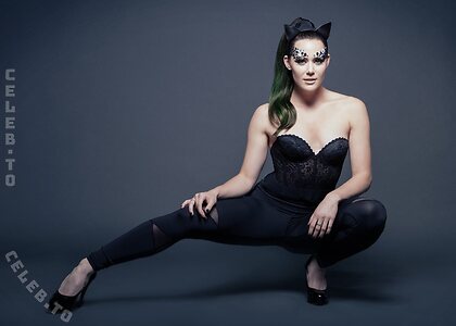 Tessa Virtue Nude Leaked Photo #10