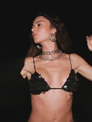 Thaila Ayala leaked photo #17