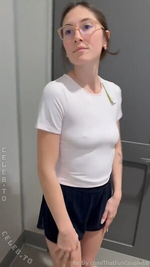 Set 48 — 2 photos