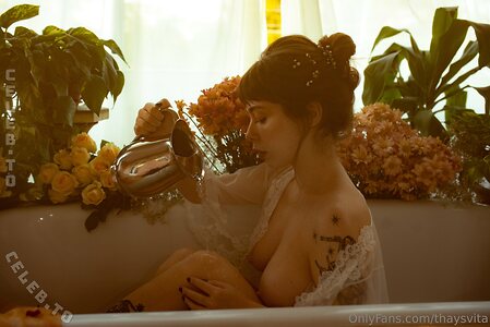 Thays Vita Nude Leaked Photo #10