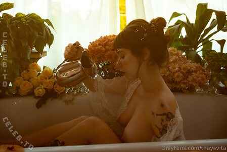 Thays Vita Nude Leaked Photo #11