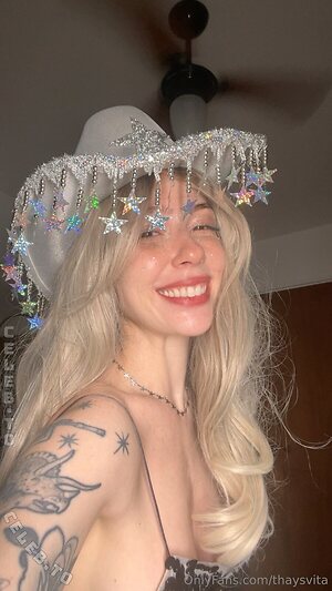 Thays Vita Nude Leaked Photo #35