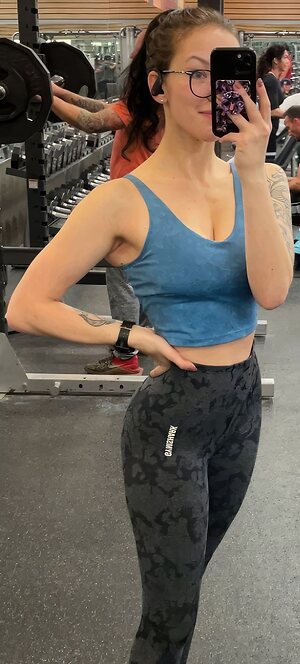 The ladies of reaction channels leaked photo #31