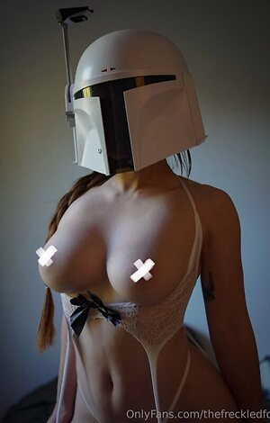 Theboushhbabe leaked photo #8