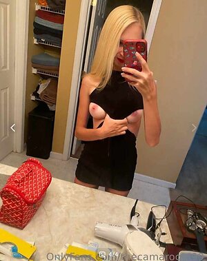 thecamarogirl99 Nude Leaked Photo #21