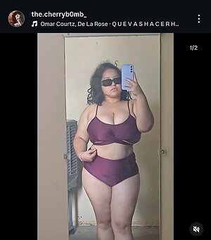 the.cherryb0mb_ leaked photo #27