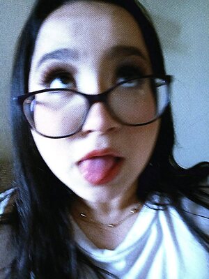 the.cherryb0mb_ leaked photo #40