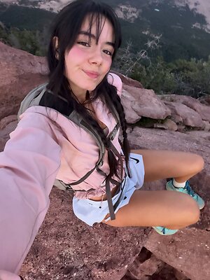 thelizzyporter leaked photo #11