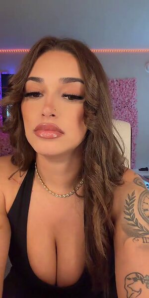 theonlysavvyy_ leaked photo #2