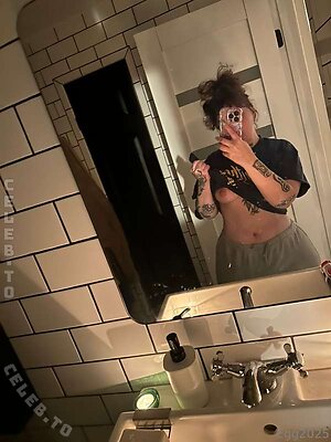 therealegg2025 Nude Leaked Photo #23