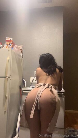 thereall.itzel leaked photo #18