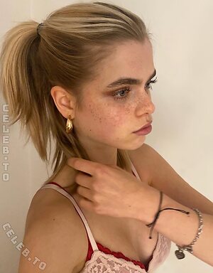 Theresa.vth Nude Leaked Photo #3