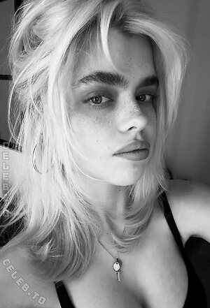 Theresa.vth Nude Leaked Photo #9