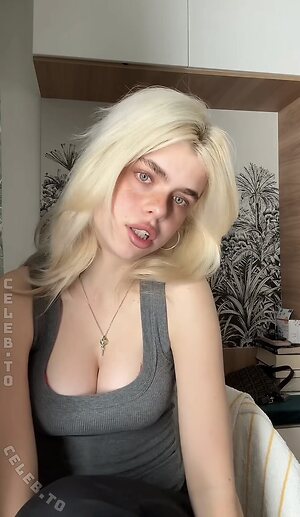 Theresa.vth Nude Leaked Photo #24