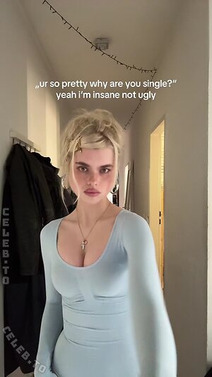 Theresa.vth Nude Leaked Photo #25