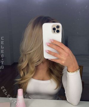 Theresaxre Nude Leaked Photo #3