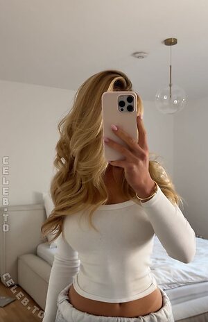 Theresaxre Nude Leaked Photo #4