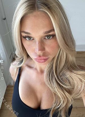 Theresaxre Nude Leaked Photo #14