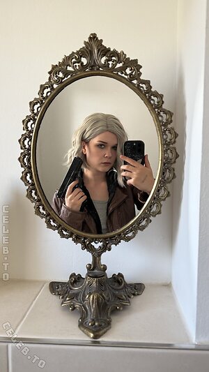 Therlyen leaked photo #127