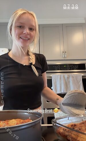 Thesi.Sophie leaked photo #29
