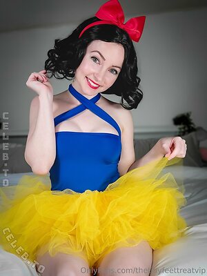 TheTinyFeetTreat Nude Leaked Photo #6