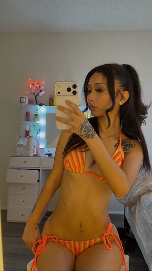 Theyenvyyalexis leaked photo #20