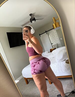 thinjen Nude Leaked Photo #33