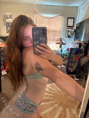 thqcc Nude Leaked Photo #47