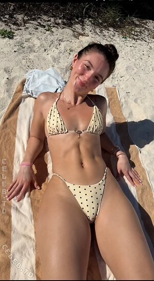 Tianna Shefsky Nude Leaked Photo #9