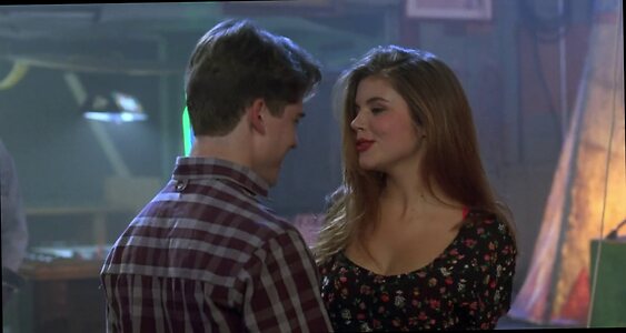 Tiffani-Amber Thiessen leaked photo #34