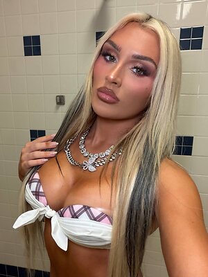 Tiffany Stratton leaked photo #91