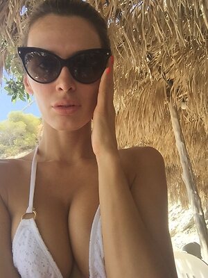 Tika Camaj leaked photo #13