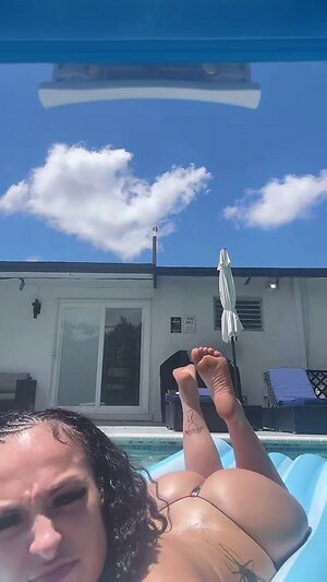 TikTok SLIPS leaked photo #41