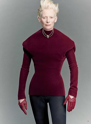 Tilda Swinton Nude Leaked Photo #26