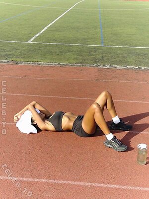 Tina Kunakey photo