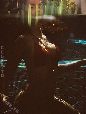 Tina Kunakey photo