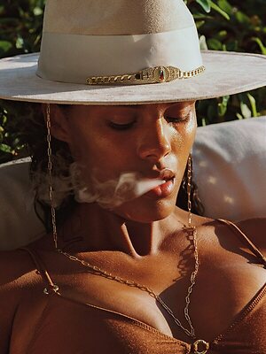 Tina Kunakey leaked photo #93