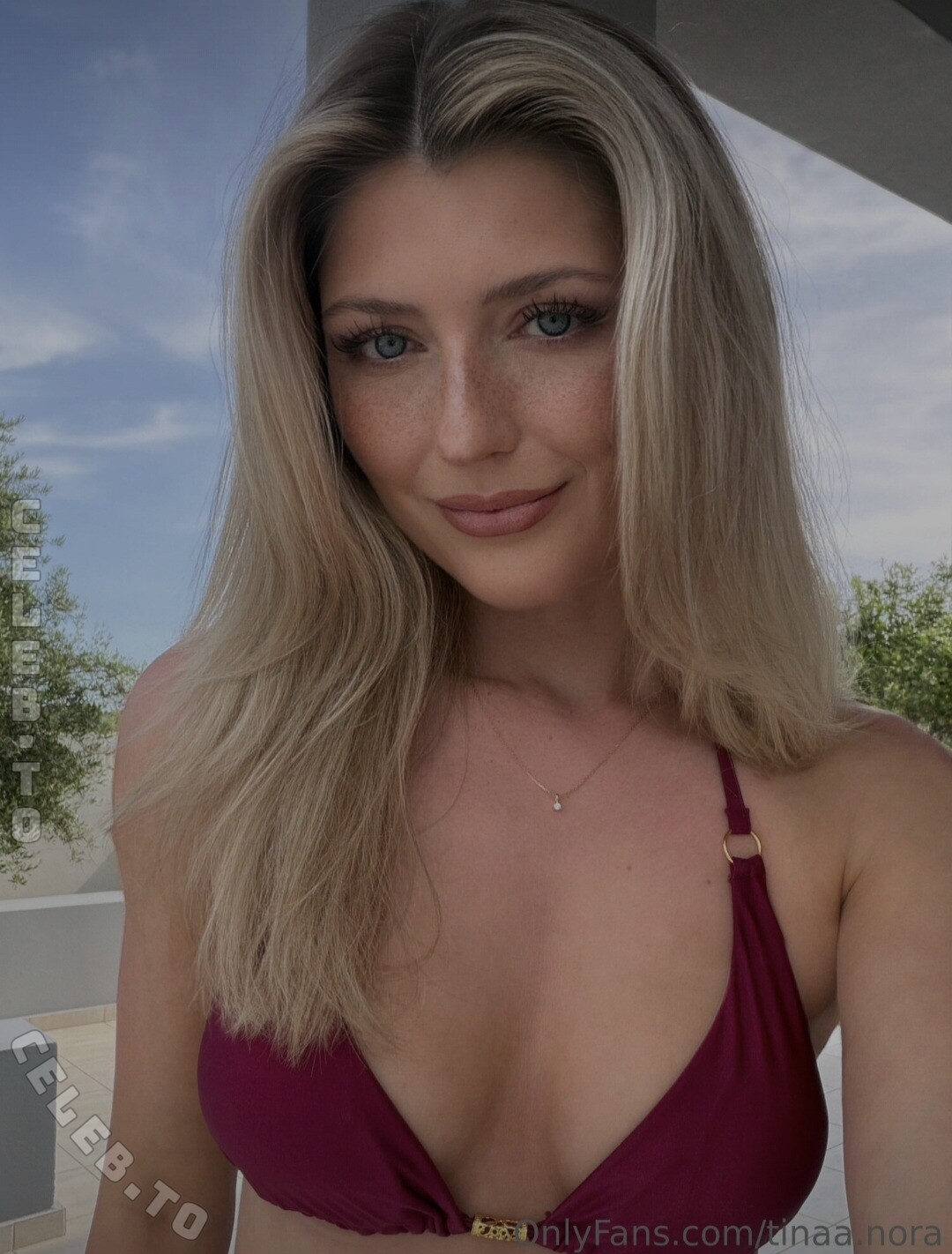 Tina Nora photo