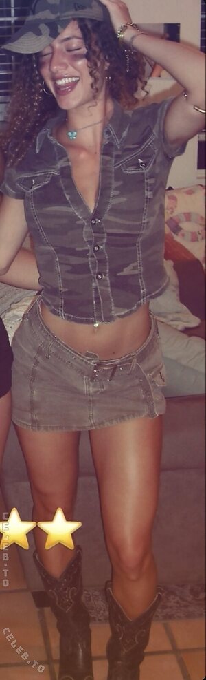 Tina.cecc Nude Leaked Photo #34
