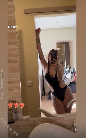 Tinelilnumb photo